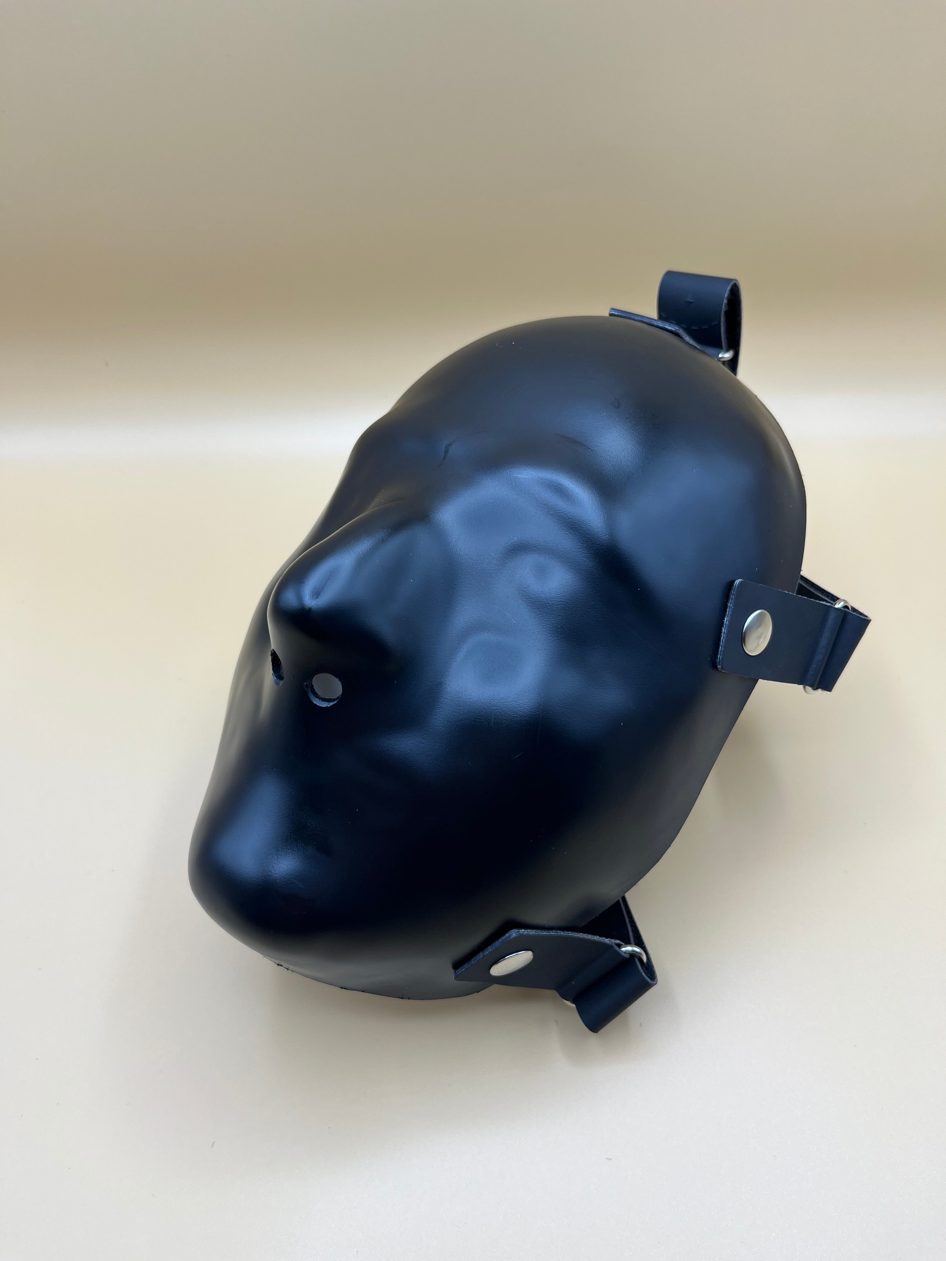 Maske "Blackout"