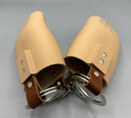 Hard Shell Bondage Restraint Mitts für Standard Handschellen